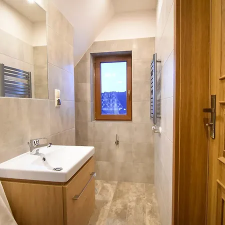 Rum i privatbostad Rychlina *